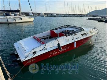 Magnum Marine 27 Sport Sedan